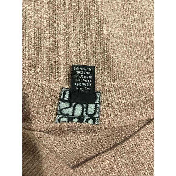 Clara Sun Woo  light pink Vneck sweater sz small split hem ribbed knit - Picture 10 of 10